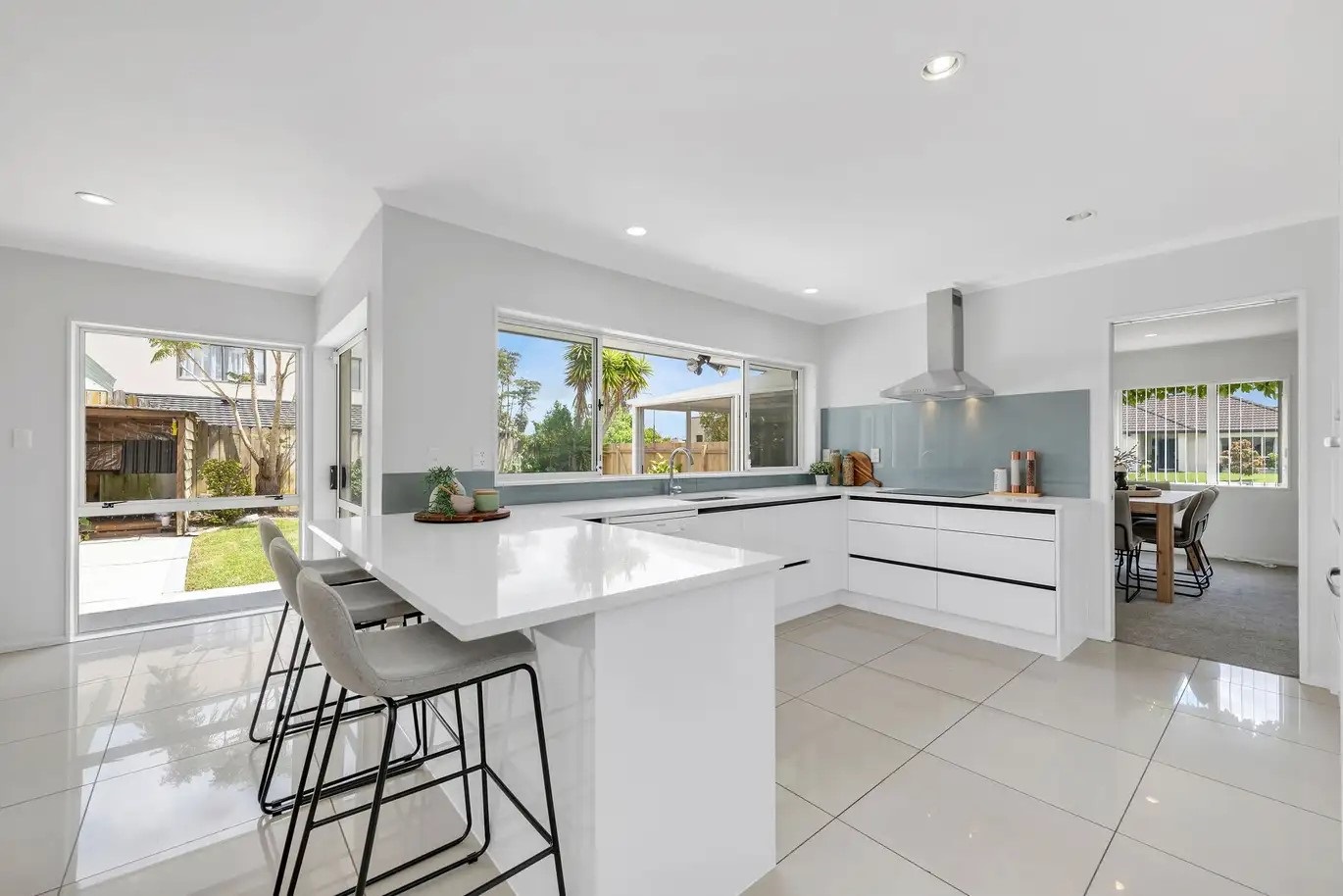 WE PROVIDE ULTIMATE KITCHENS FEELINGS